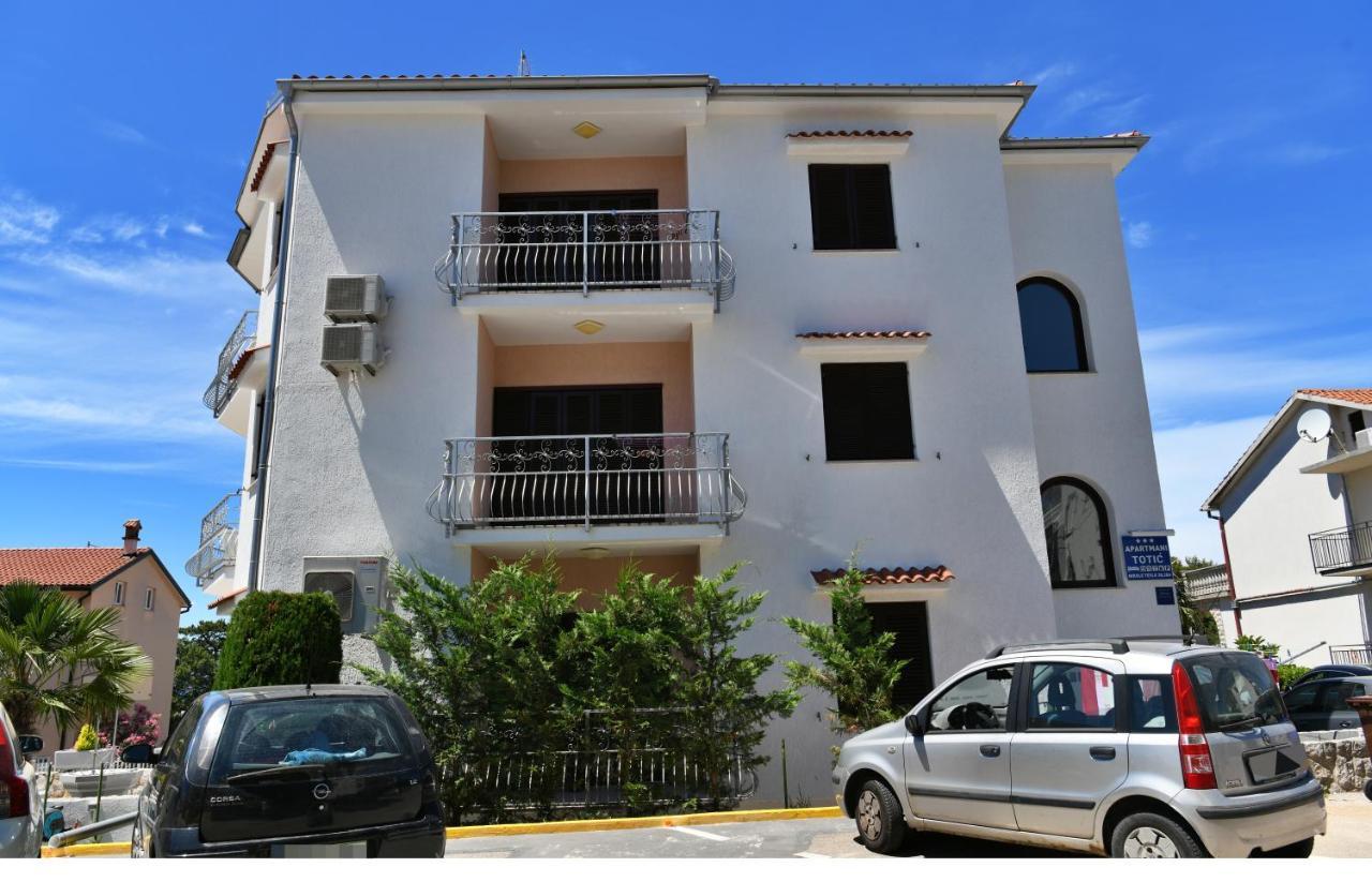 מאלינסקה Apartmani Totic מראה חיצוני תמונה