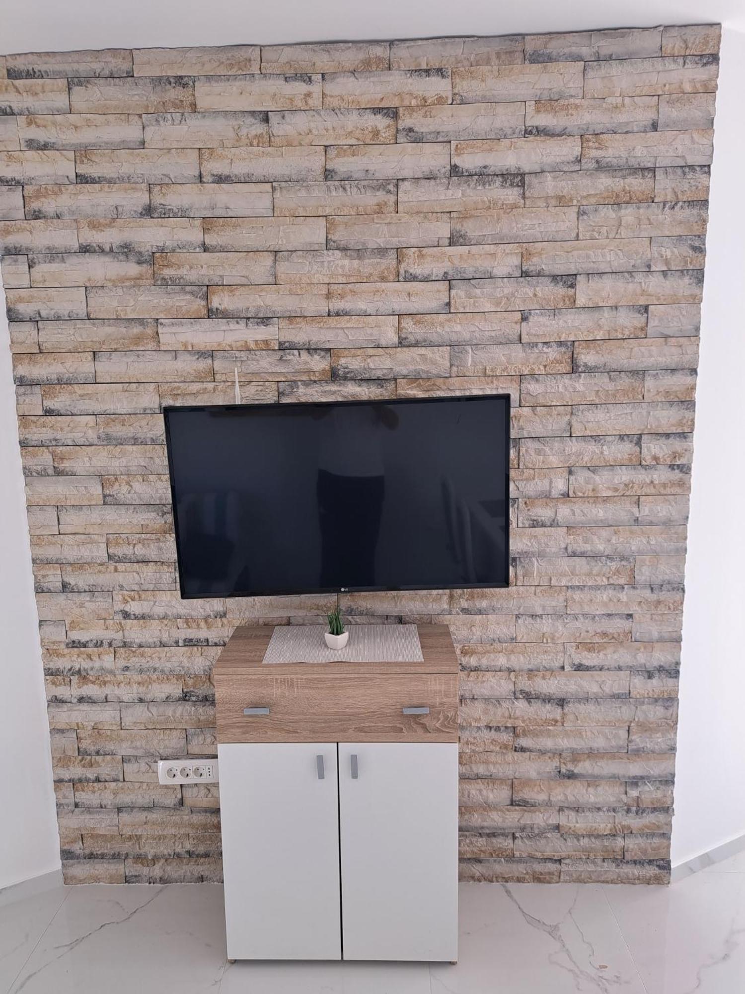 מאלינסקה Apartmani Totic מראה חיצוני תמונה
